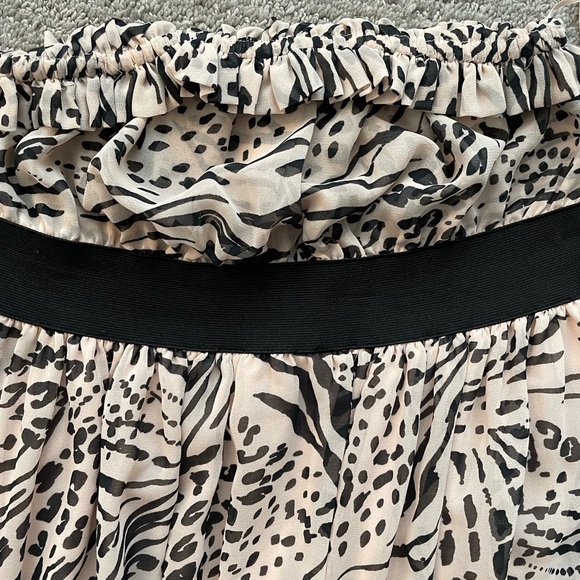 H&M strapless maxi, light pink, Size 8 - Picture 2 of 3